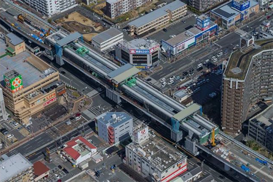オーバー・ザ・ブリッジ工法(喜連瓜破橋大規模更新工事の橋梁解体工法)