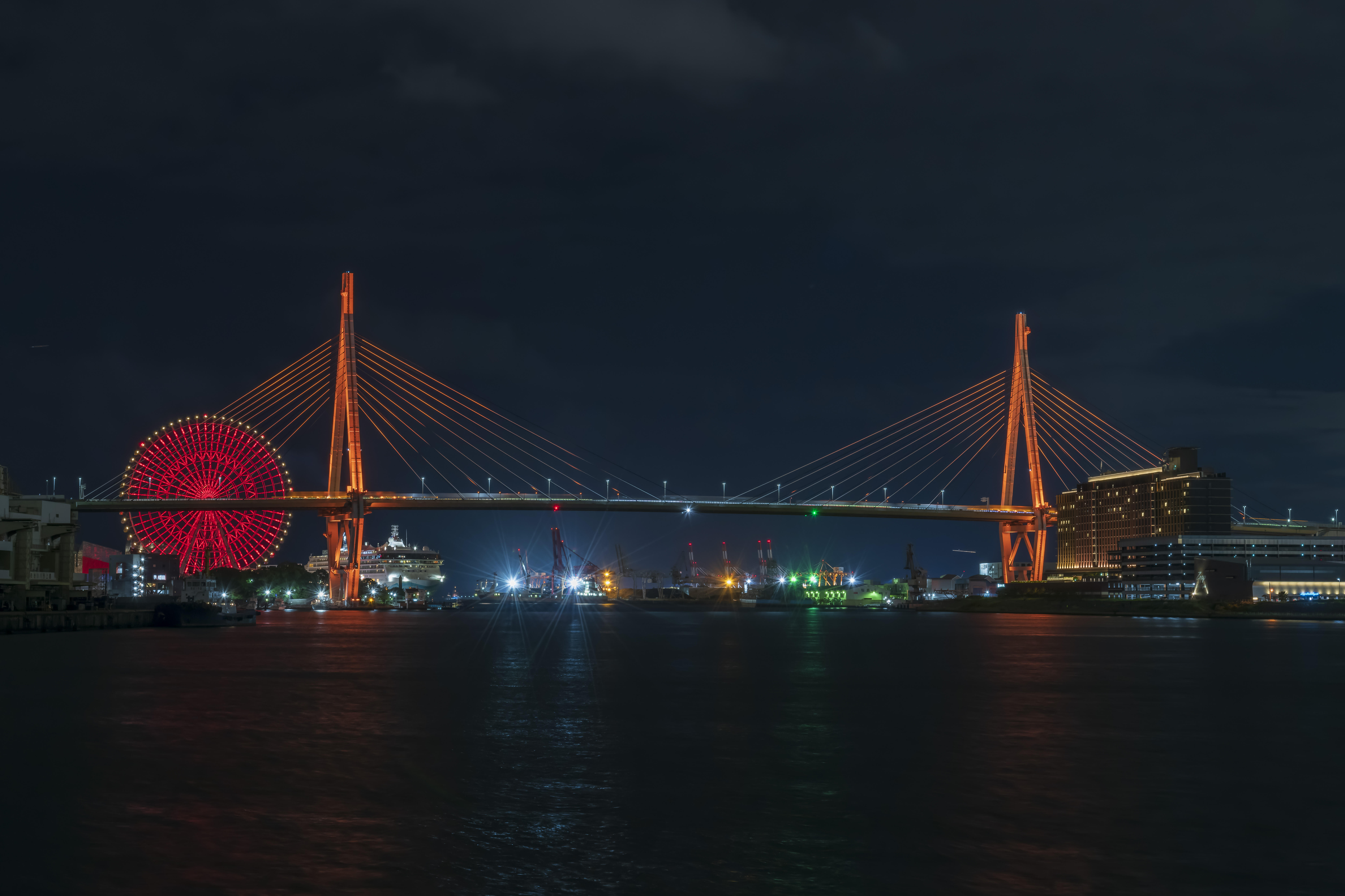写真：秋（9～11月）ゴールド