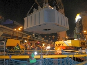 5ブロック 鋼製橋脚架設