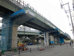 3ブロック 拡幅部桁架設