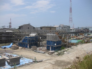 H27.6月末 松屋大和川通