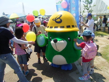 もぐらのコージくん大喜び!
