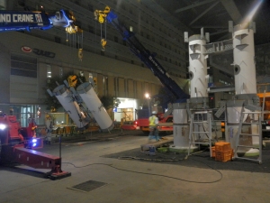 1ブロック鋼製橋脚上柱 架設