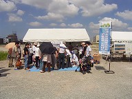 赤レンガ建築 レンガ橋づくり遠景