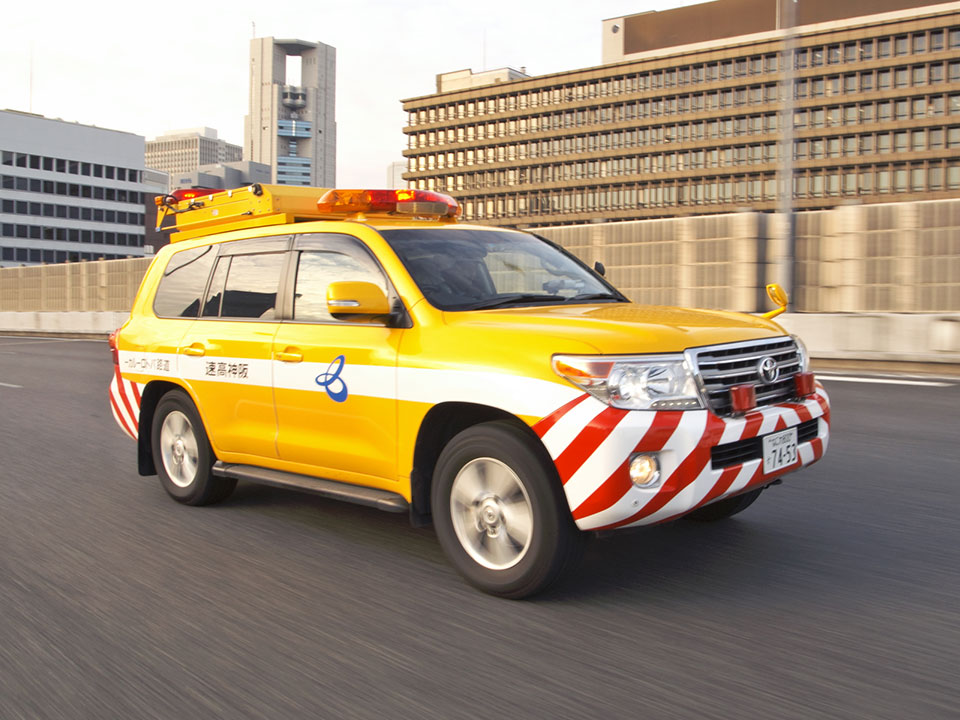 阪神高速の黄パト