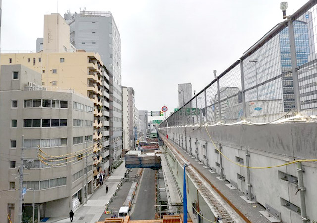 2023年3月 東上P49付近　高速道路上