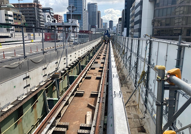 2023年8月 東上P50付近　高速道路上