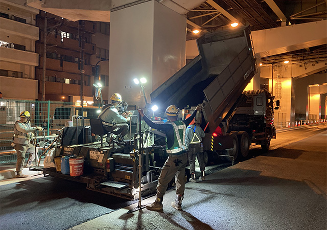 2024年7月 東上P48付近　路下状況　本線側舗装