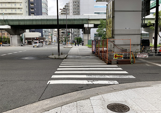 2024年7月 東上P48付近　路下状況　本線側舗装